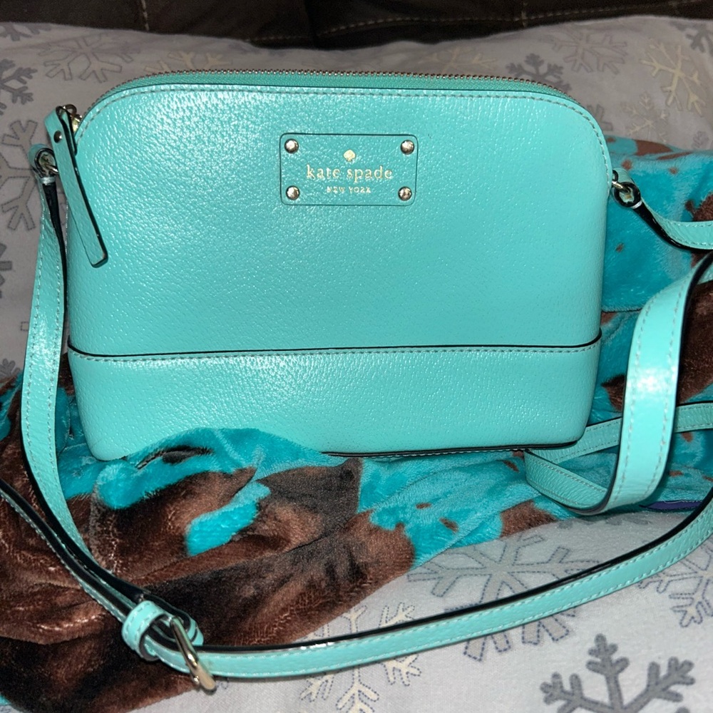 Kate Spade Southport Ave Hanna Blue Crossbody/Dome Bag - Picture 16 of 16